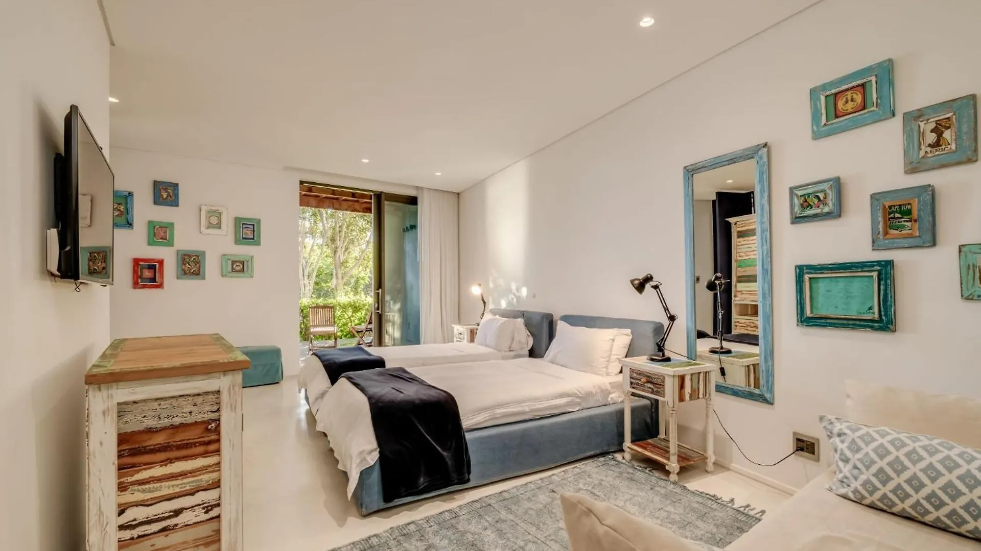 Coral Sea Apartment Cape Town
